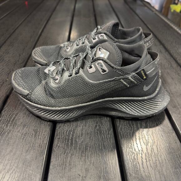 Nike Pegasus Trail 2 GTX Women’s 8 Men’s
6 Trail Running Shoes Black Gore-Tex - Picture 2 of 16